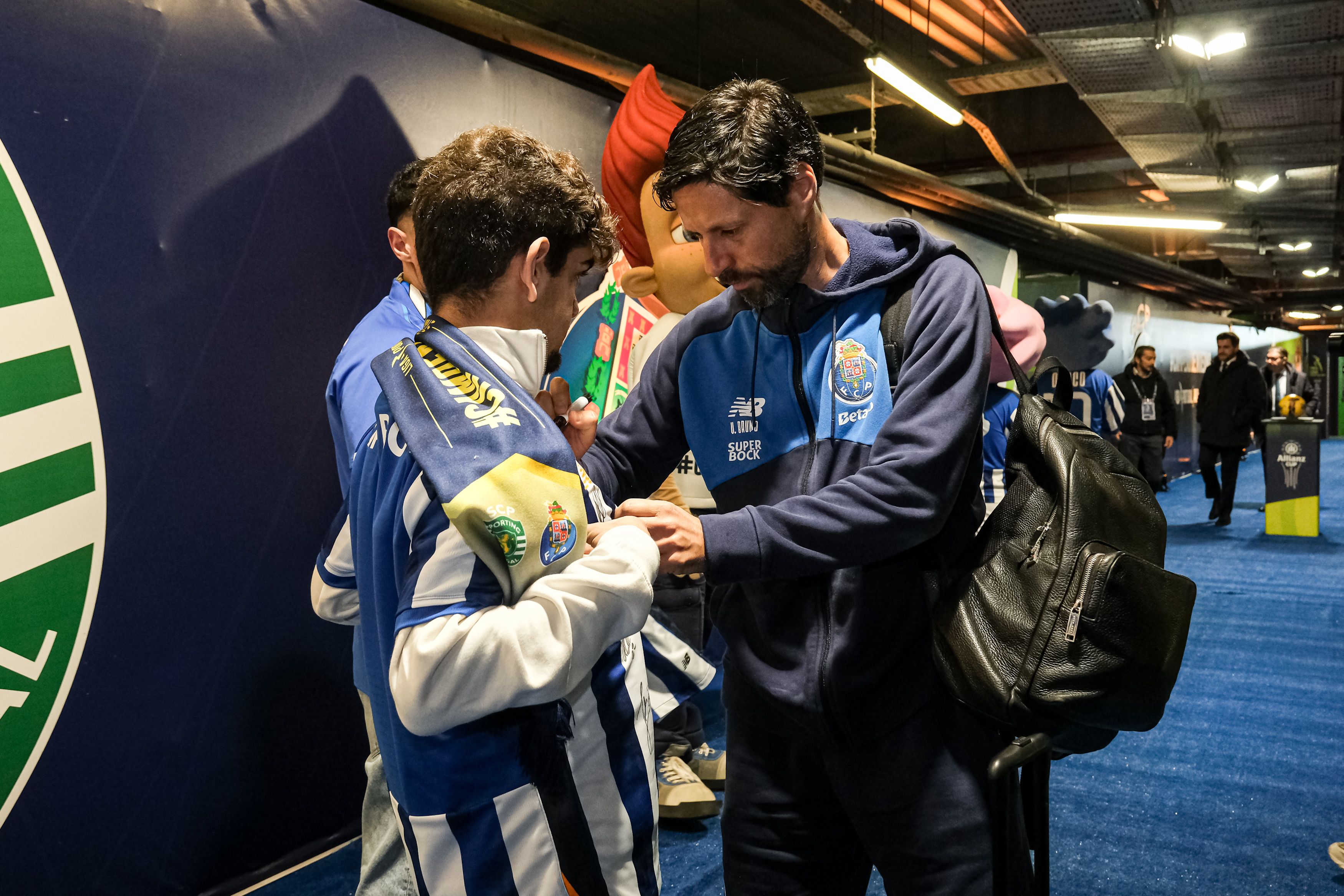 Sporting CP e FC Porto realizam desejos na Final Four